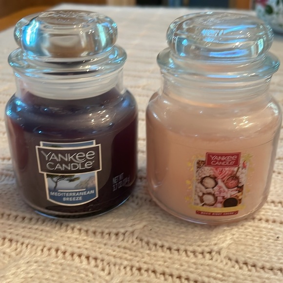 New Yankee Candles 3 in lot Mediterranean Breeze/Water Garden/Movie Night Cocoa - Picture 4 of 11